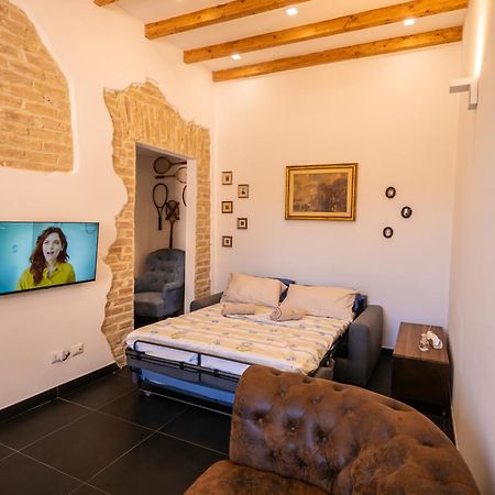 Conte Green House - 2 Apartments โรม ภายนอก รูปภาพ